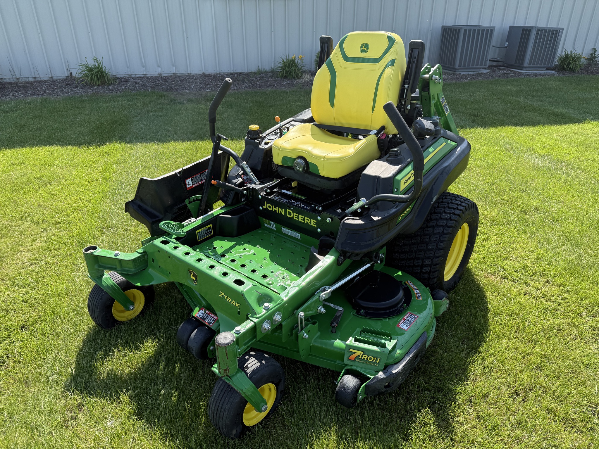 2024 John Deere Z950M Image 3
