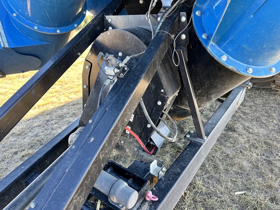 2012 Kinze 1300 (6th thumbnail)