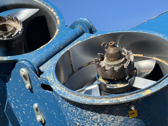 2012 Kinze 1300 (13th thumbnail)