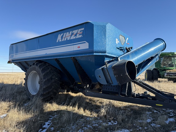 2012 Kinze 1300 (20th thumbnail)