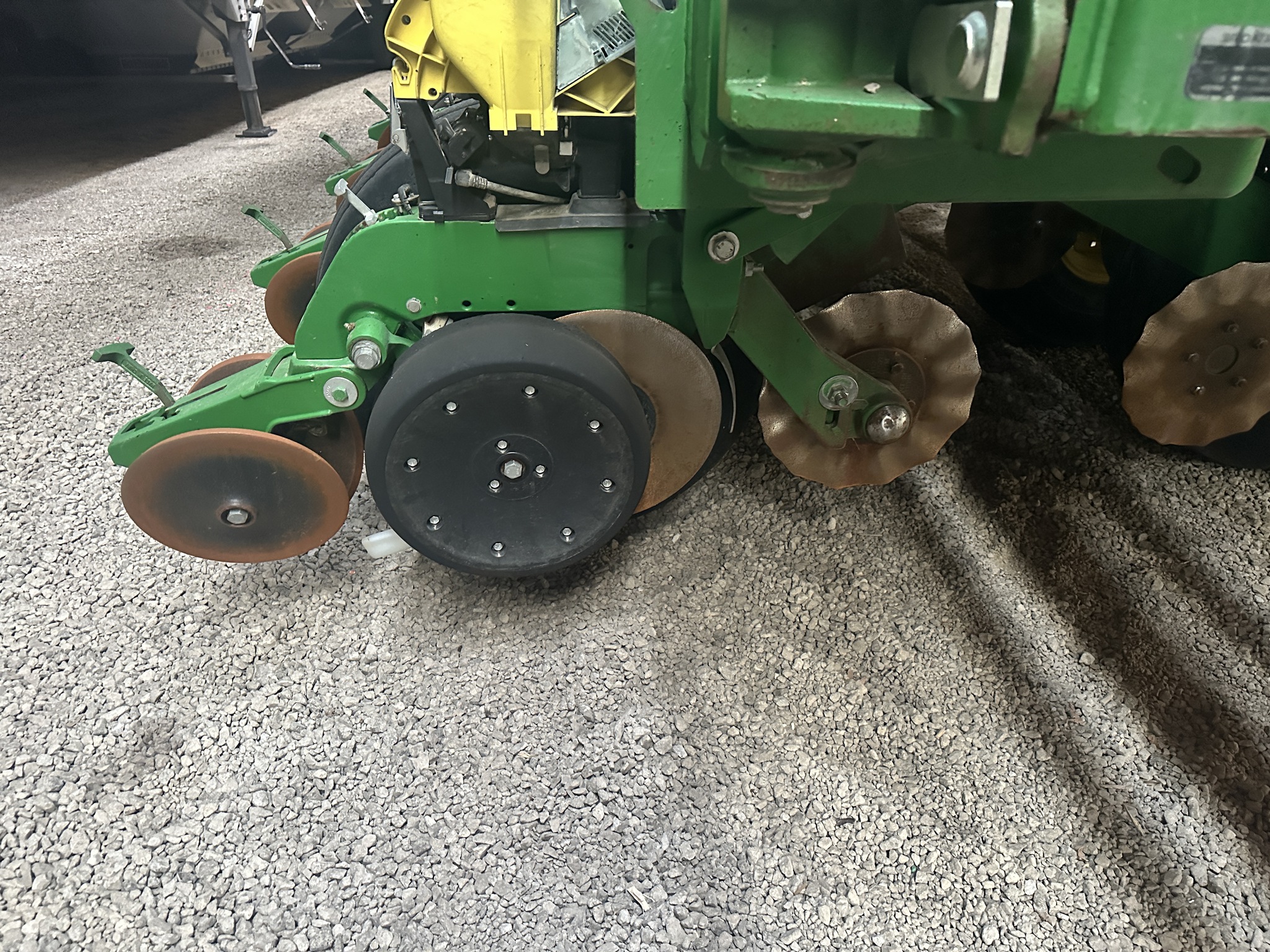 2013 John Deere 1790 Image 2