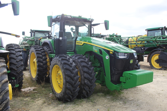 2023 John Deere 8R 280 Photo 3