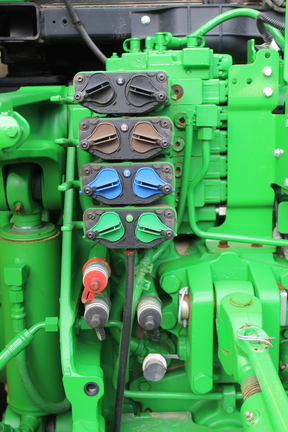 2023 John Deere 8R 280 Photo 6