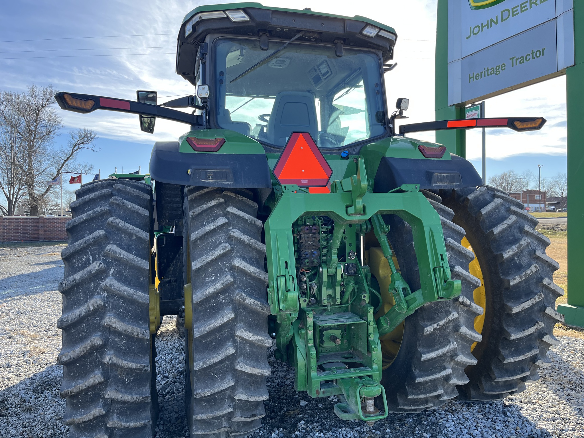  2024 John Deere 8R 370 at Heritage Tractor in Seneca, KS