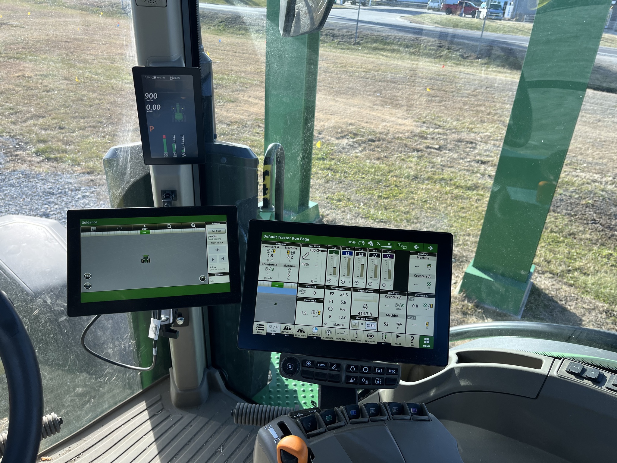  2024 John Deere 8R 370 at Heritage Tractor in Seneca, KS