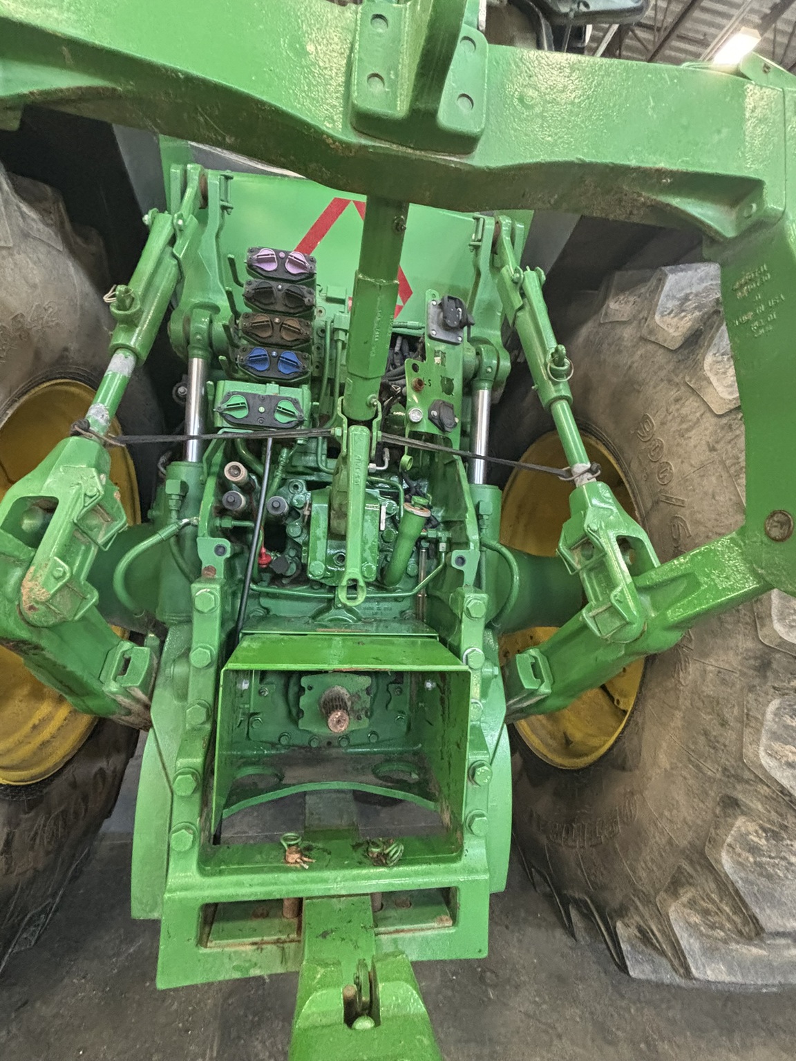 2016 John Deere 8295R Image 6