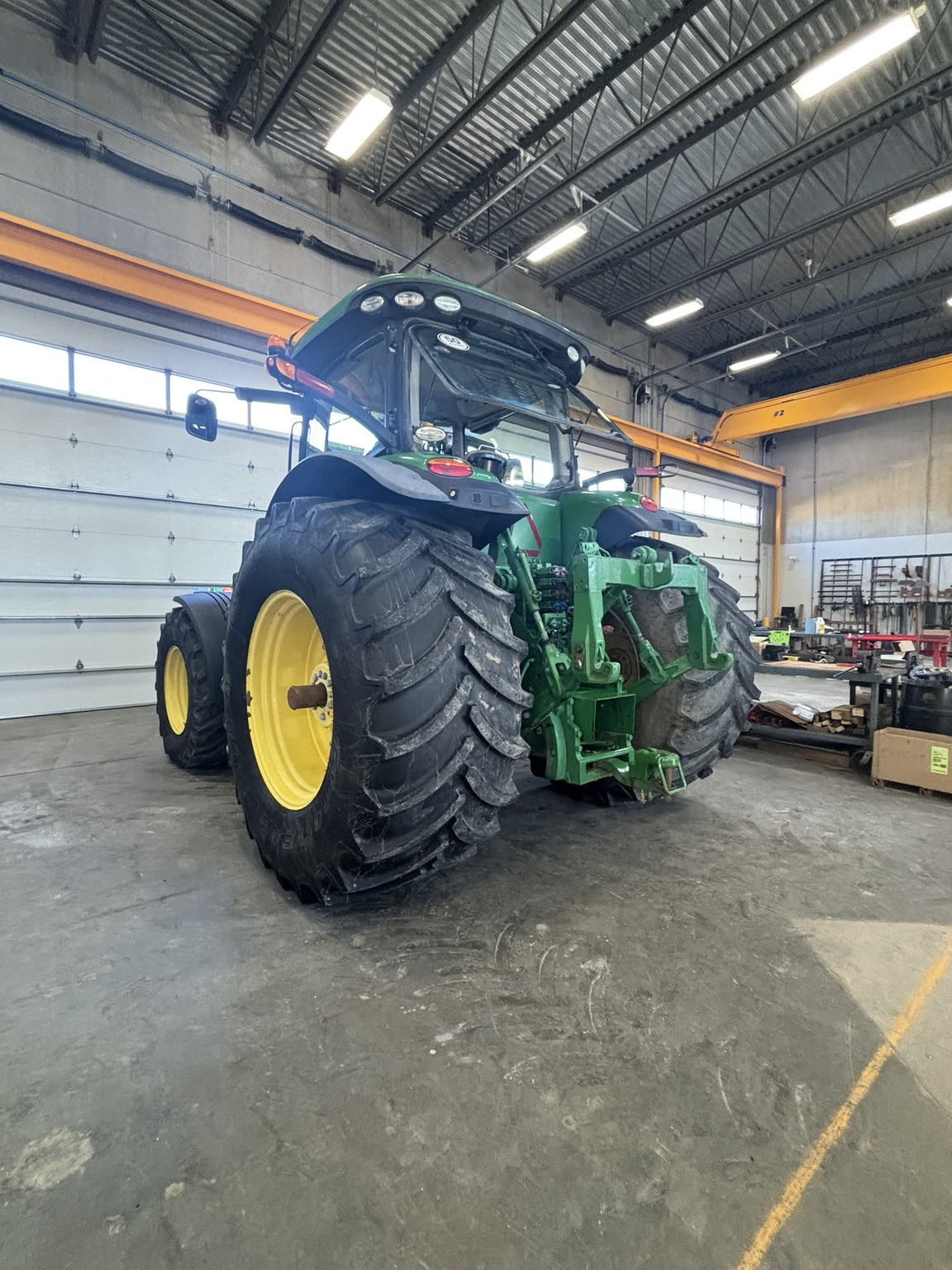 2016 John Deere 8295R Image 5
