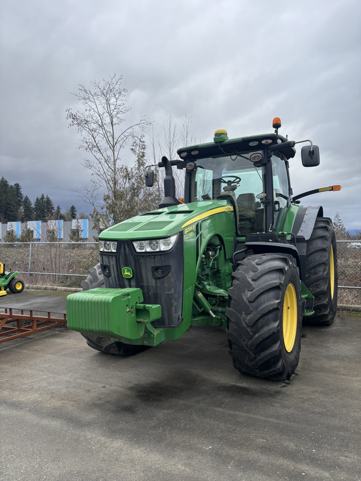 2016 John Deere 8295R Image 1