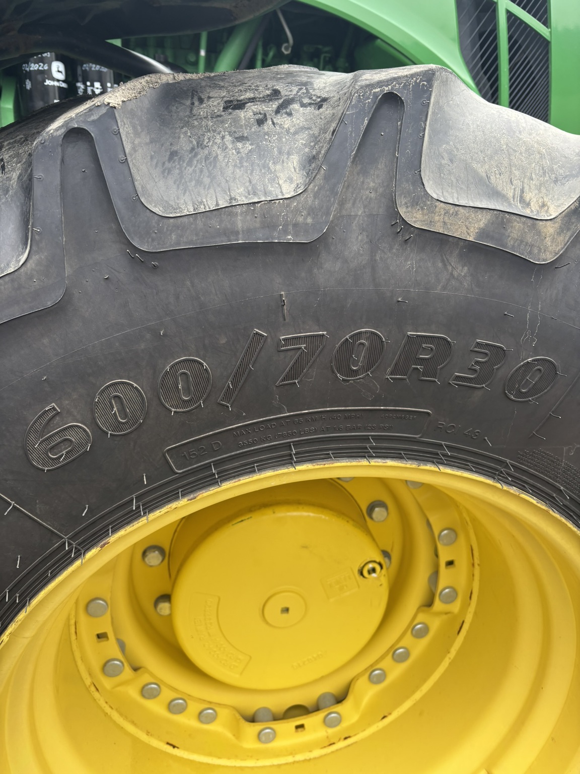 2016 John Deere 8295R Image 5