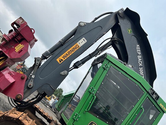 2017 John Deere 853M