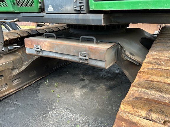 2017 John Deere 853M