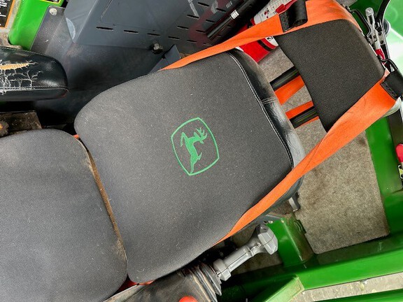 2017 John Deere 853M