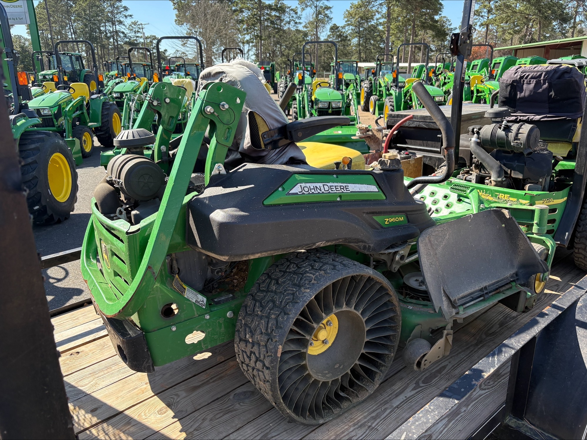 2017 John Deere Z960M Image 4