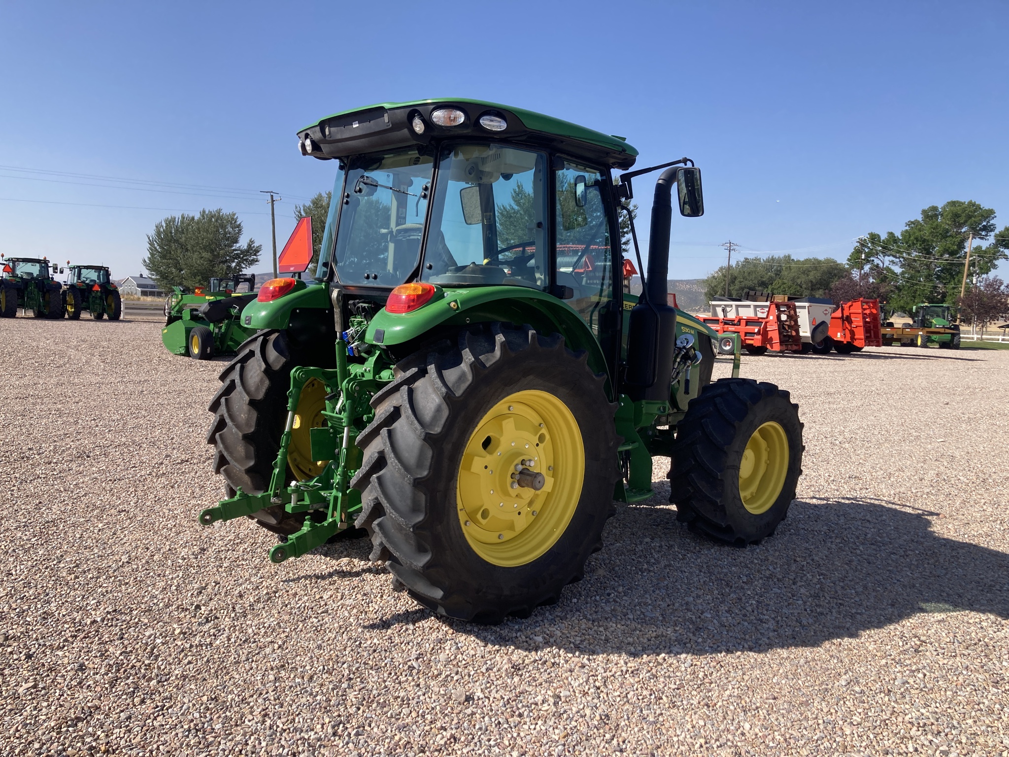 2024 John Deere 5130M Image 5