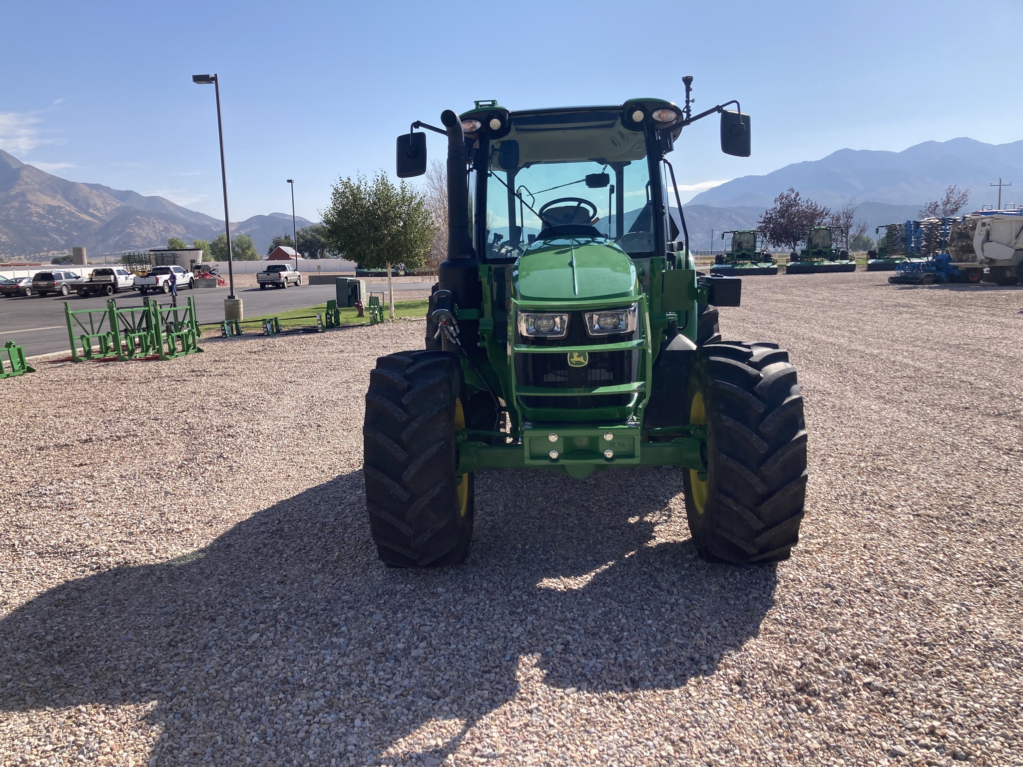2024 John Deere 5130M Image 8