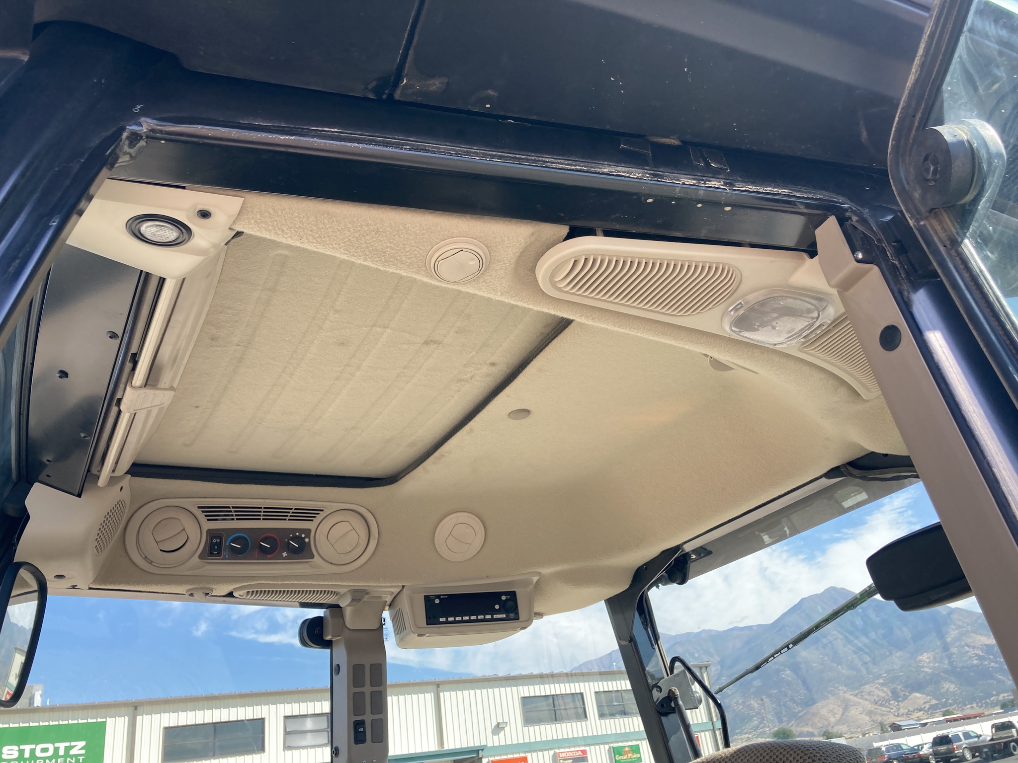 2024 John Deere 5130M Image 25