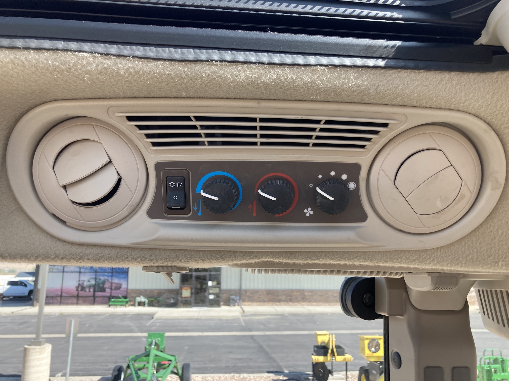 2024 John Deere 5130M Image 28