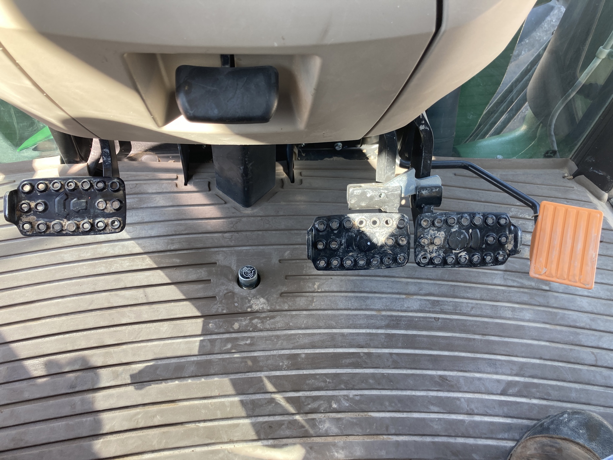 2024 John Deere 5130M Image 32