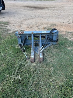 Bobcat Tree Puller Image 3