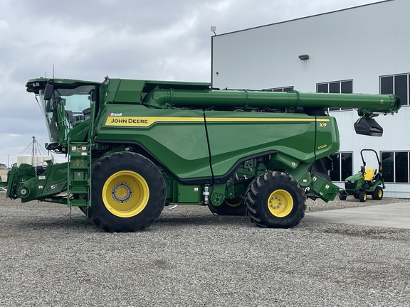 2024 John Deere X9 1000