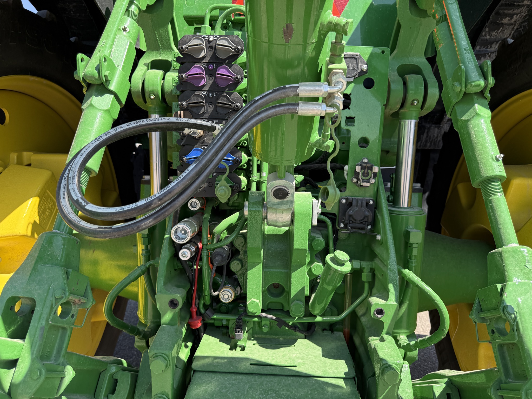 2024 John Deere 8R 370 Image 29
