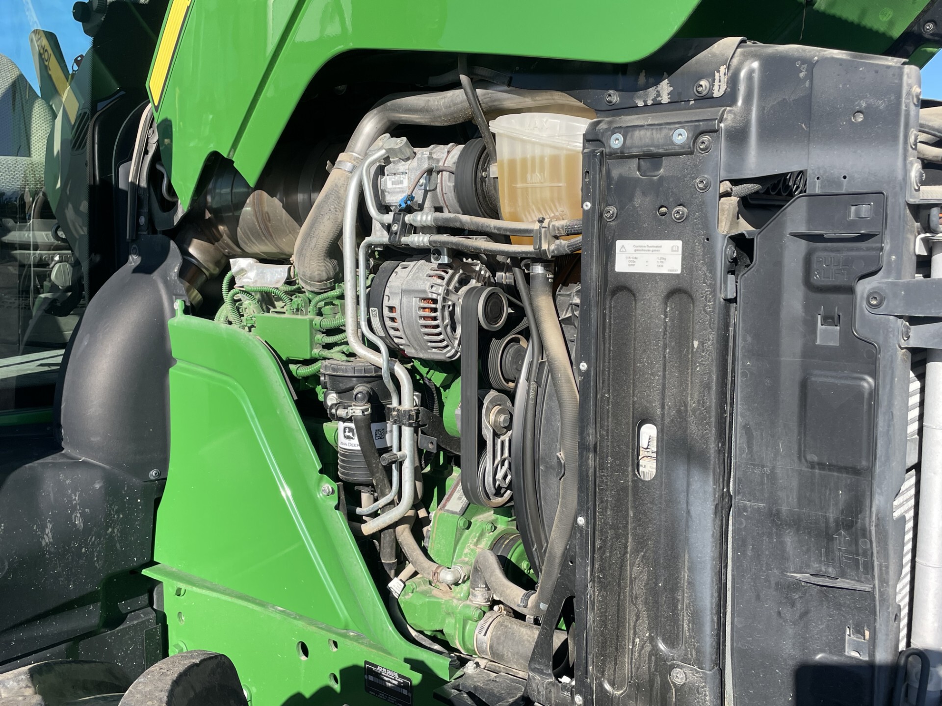 2023 John Deere 6130M Image 16