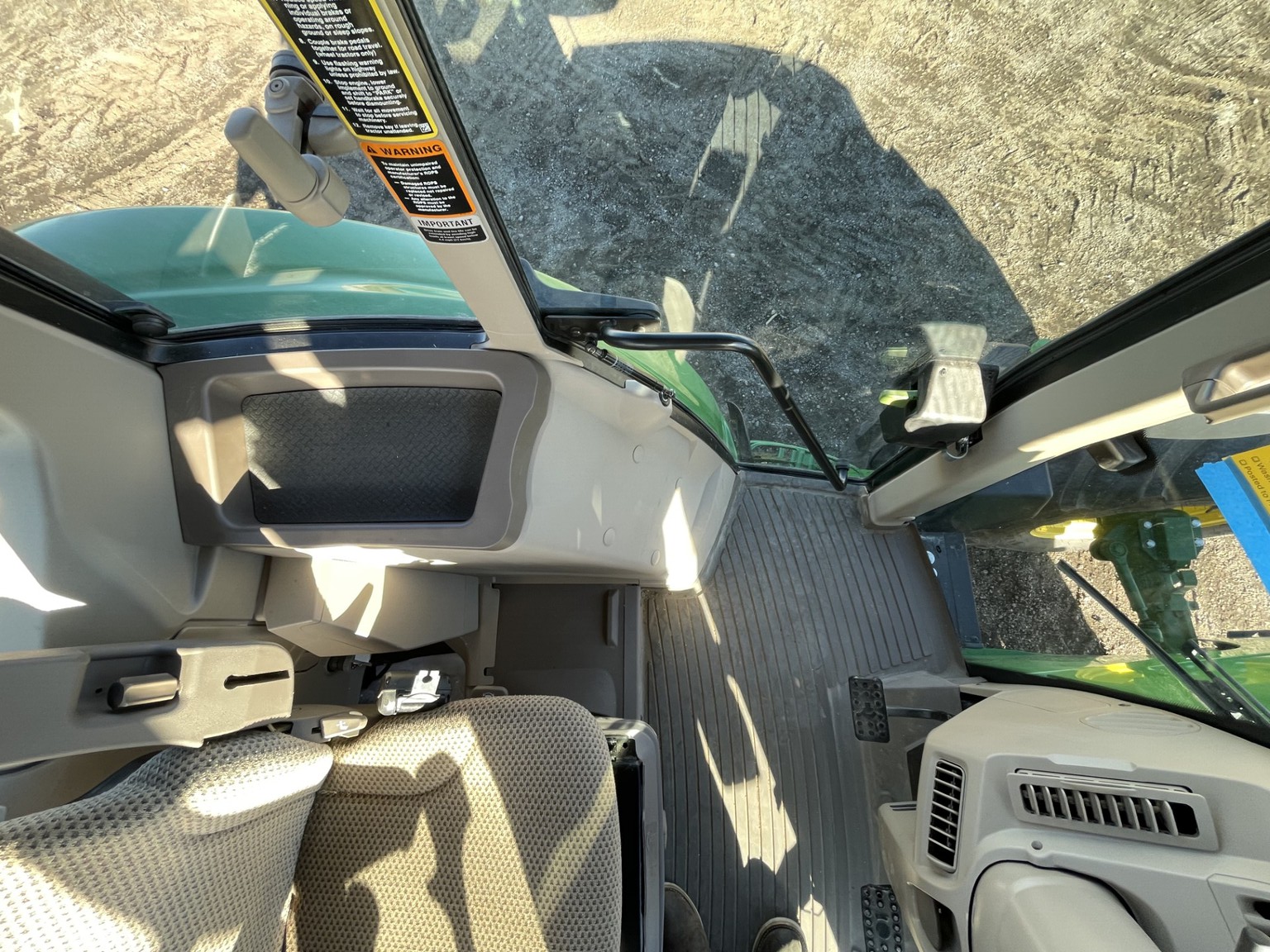 2023 John Deere 6130M Image 20