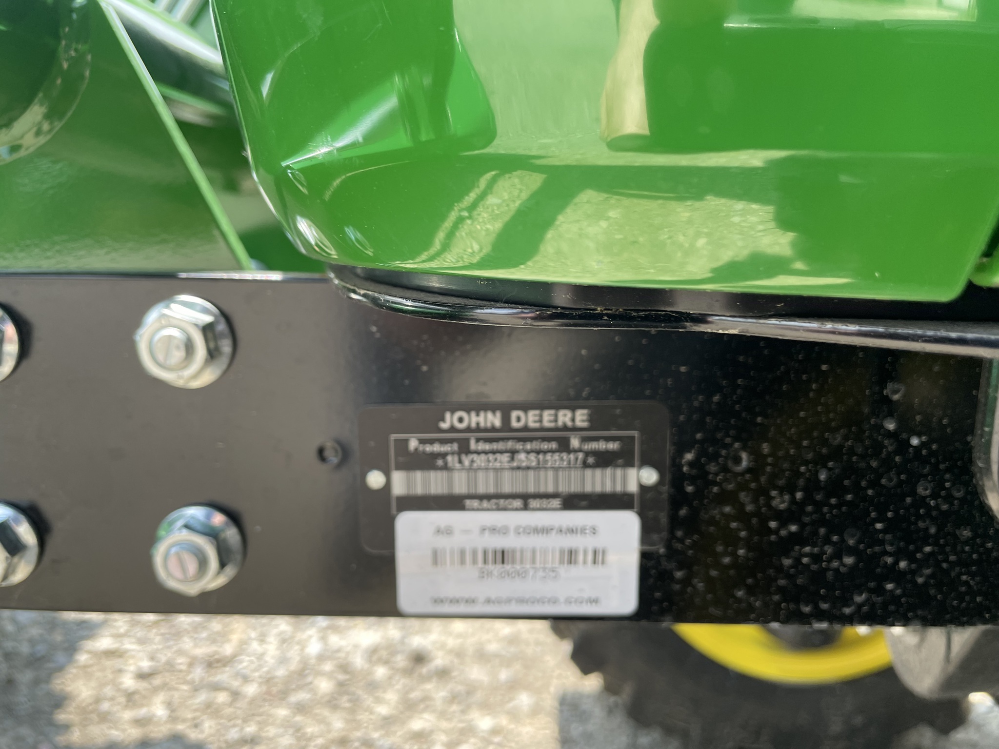 2025 John Deere 3032E Image 5