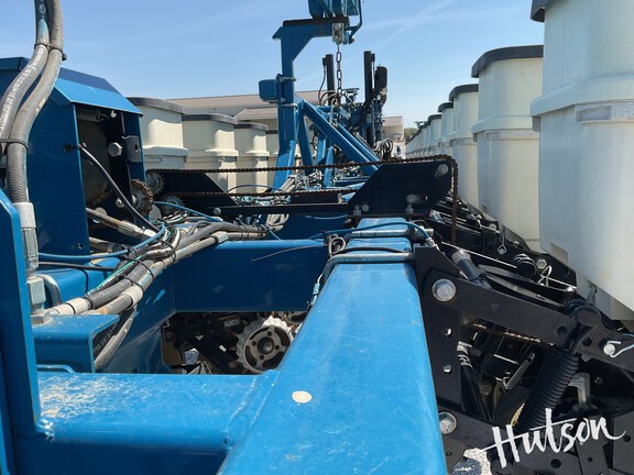 Photo of 2012 Kinze 3600