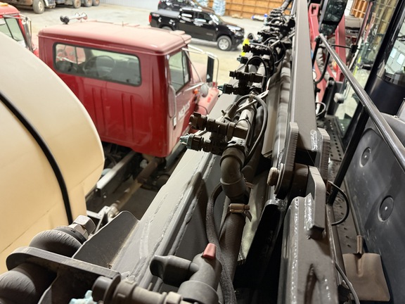 2018 Miller Nitro 7310 - Photo11