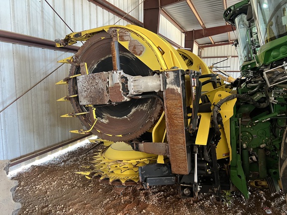 Photo of 2022 John Deere 778