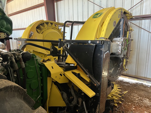Photo of 2022 John Deere 778