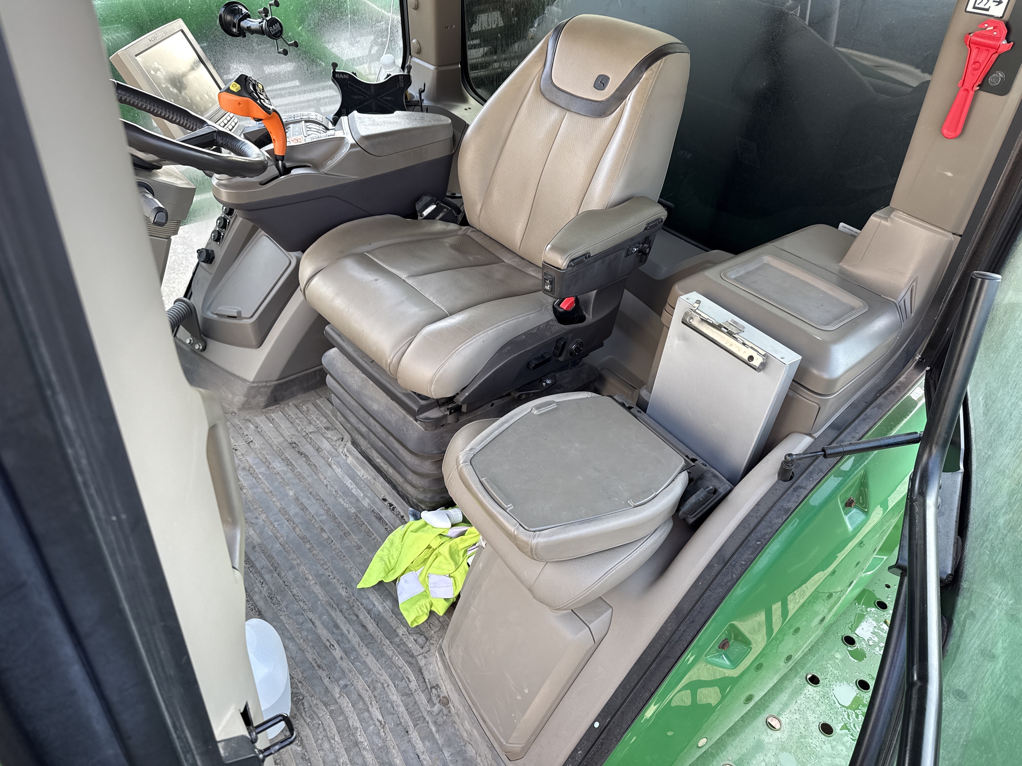 2022 John Deere 612R Image 65