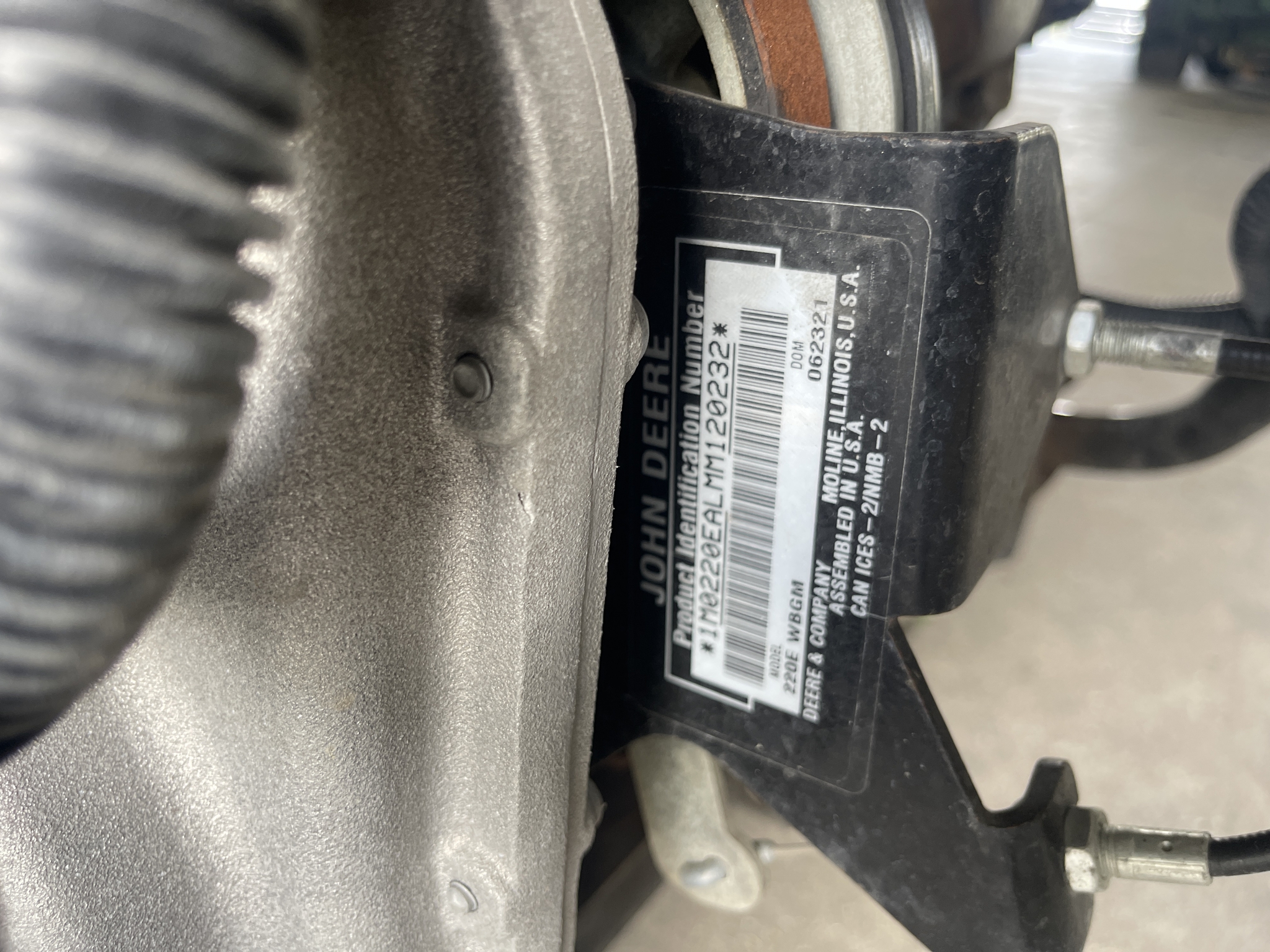 2021 John Deere 220E Image 13