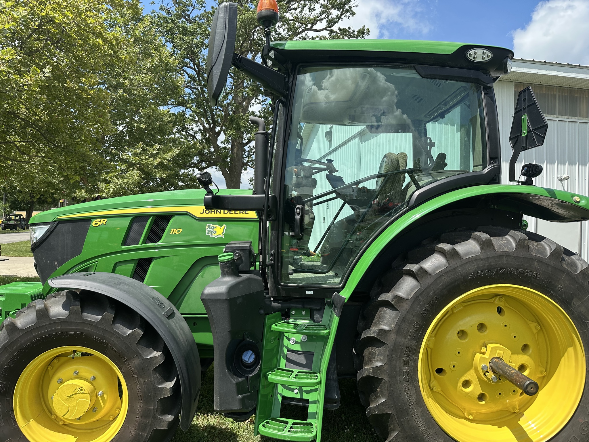 2024 John Deere 6R 110 Image 13