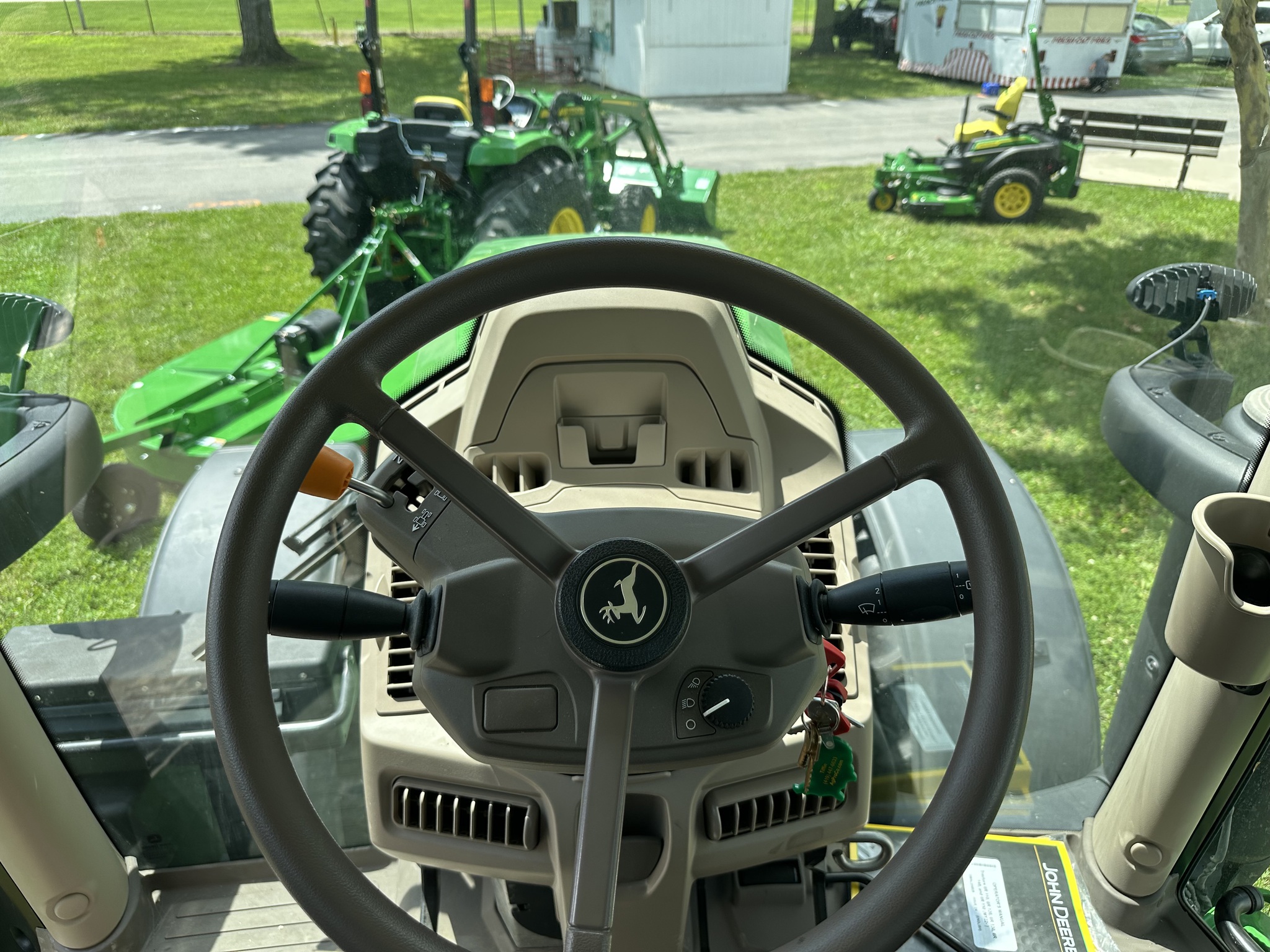 2024 John Deere 6R 110 Image 19