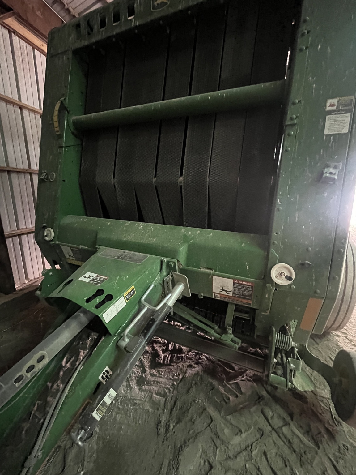 2019 John Deere 560M Image 3