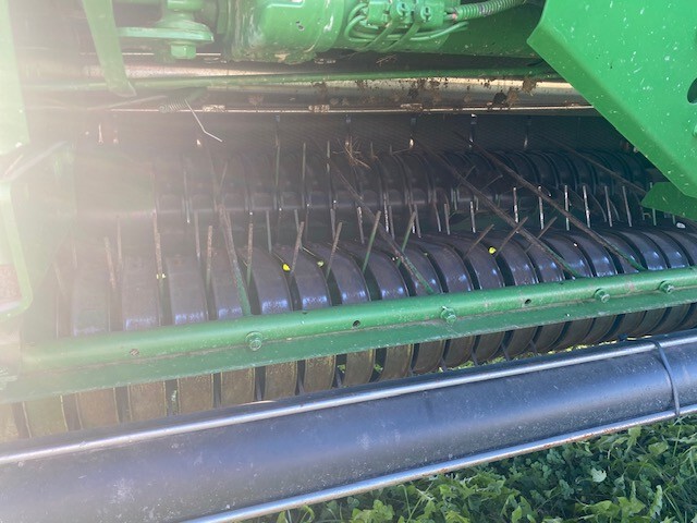2019 John Deere 560M Image 6