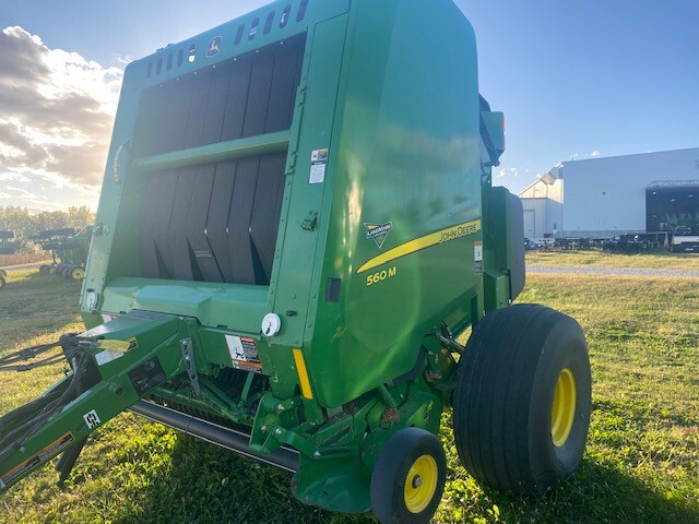 2019 John Deere 560M Image 8