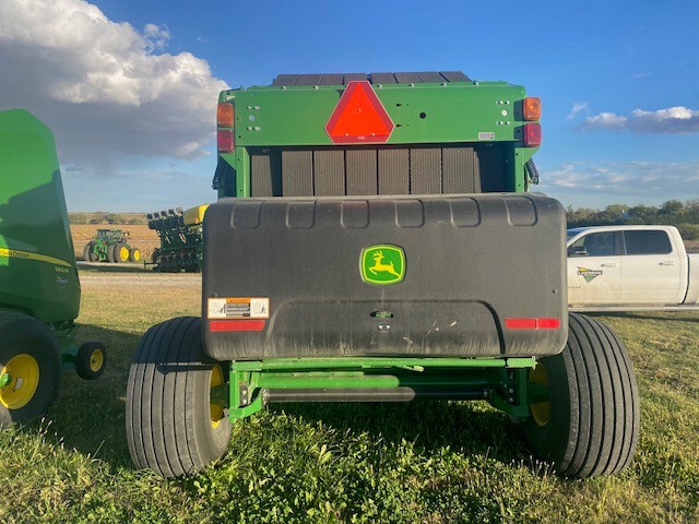 2019 John Deere 560M Image 10