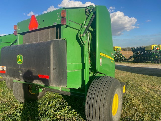 2019 John Deere 560M Image 11