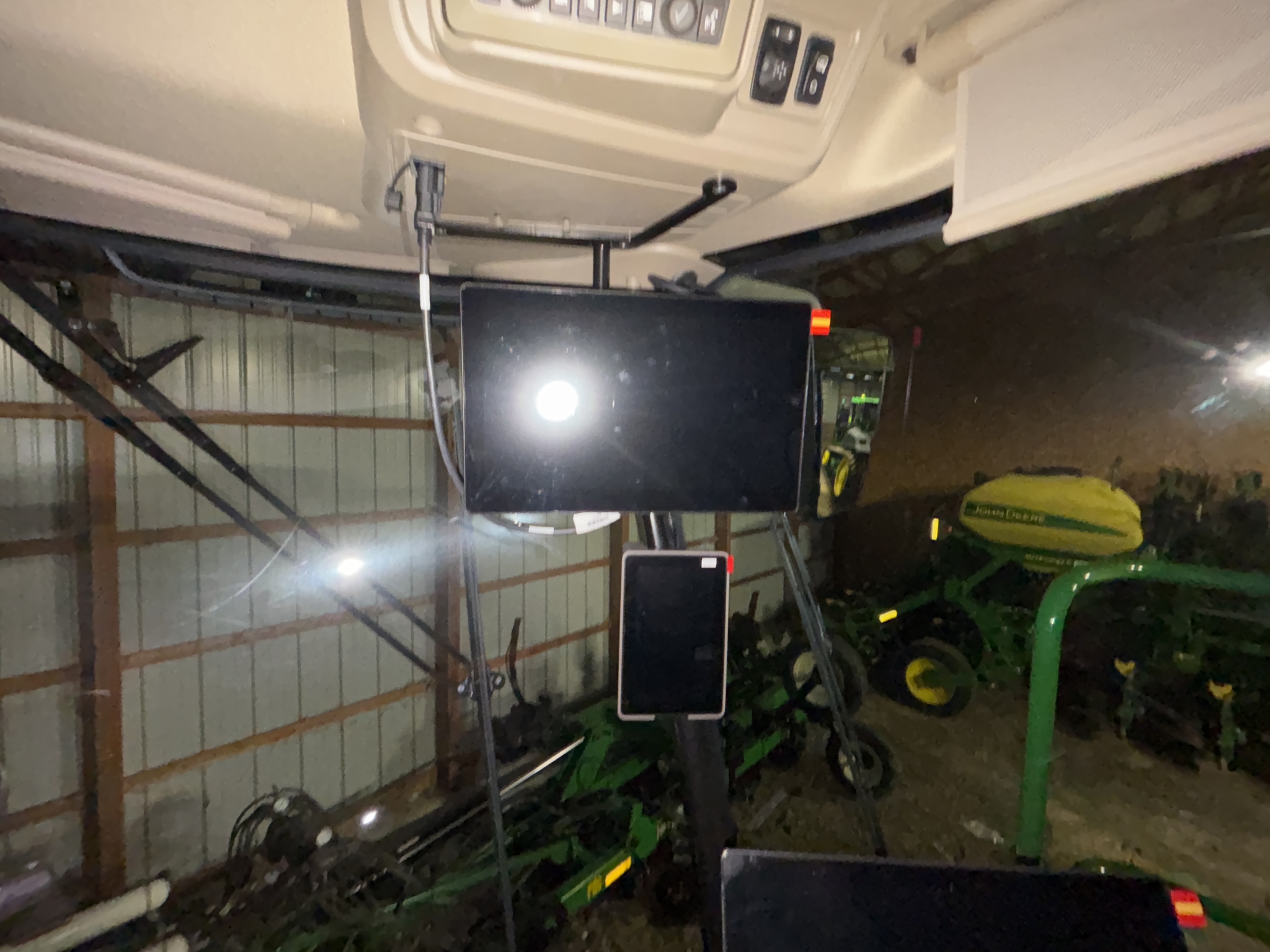 Used -- John Deere S7 700 Combines at Koenig Equipment in Anna, OH - PhotoXL9