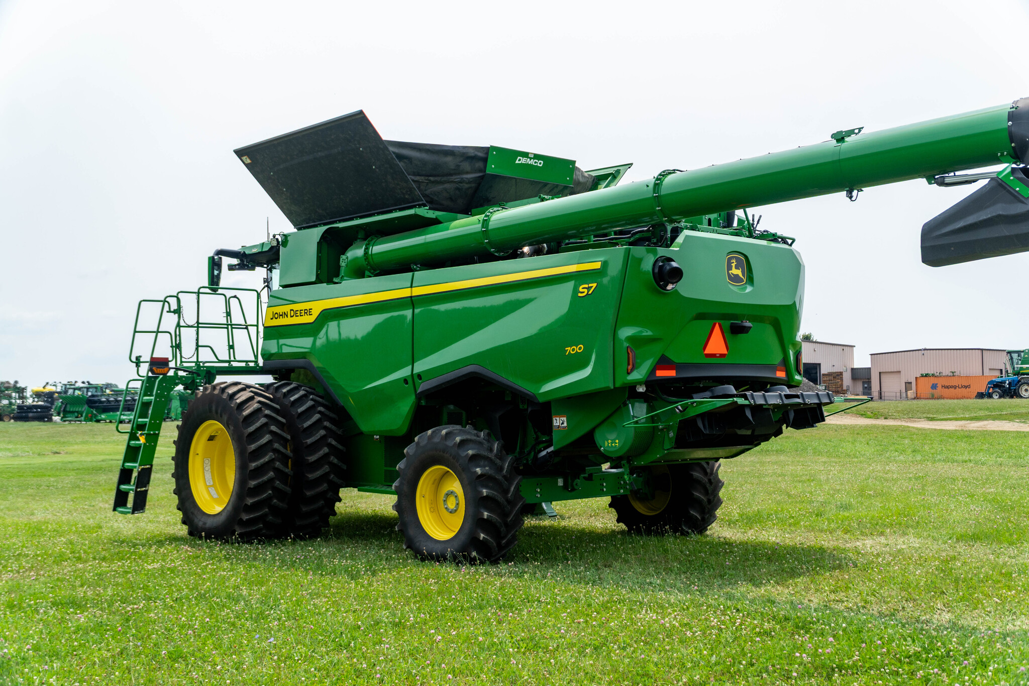Used -- John Deere S7 700 Combines at Koenig Equipment in Anna, OH - PhotoXL2