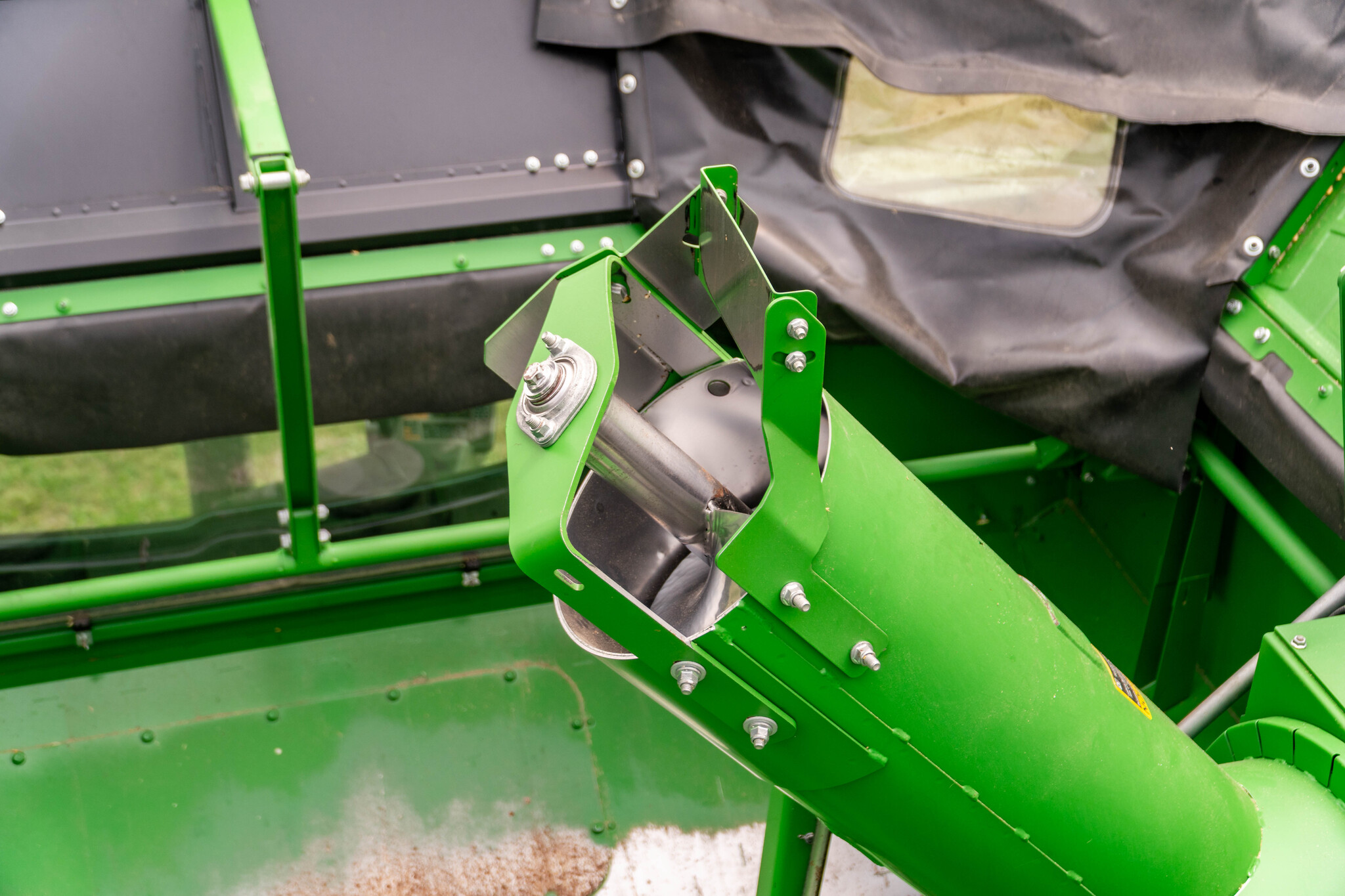 Used -- John Deere S7 700 Combines at Koenig Equipment in Anna, OH - PhotoXL32