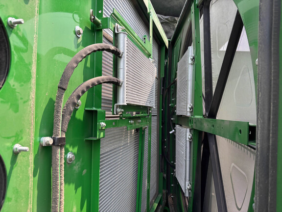Used -- John Deere S7 700 Combines at Koenig Equipment in Anna, OH - Photo36