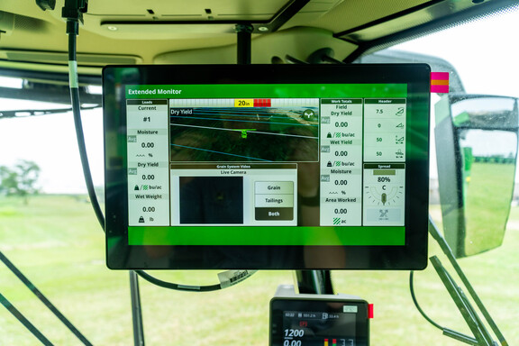 Used -- John Deere S7 700 Combines at Koenig Equipment in Anna, OH - Photo42