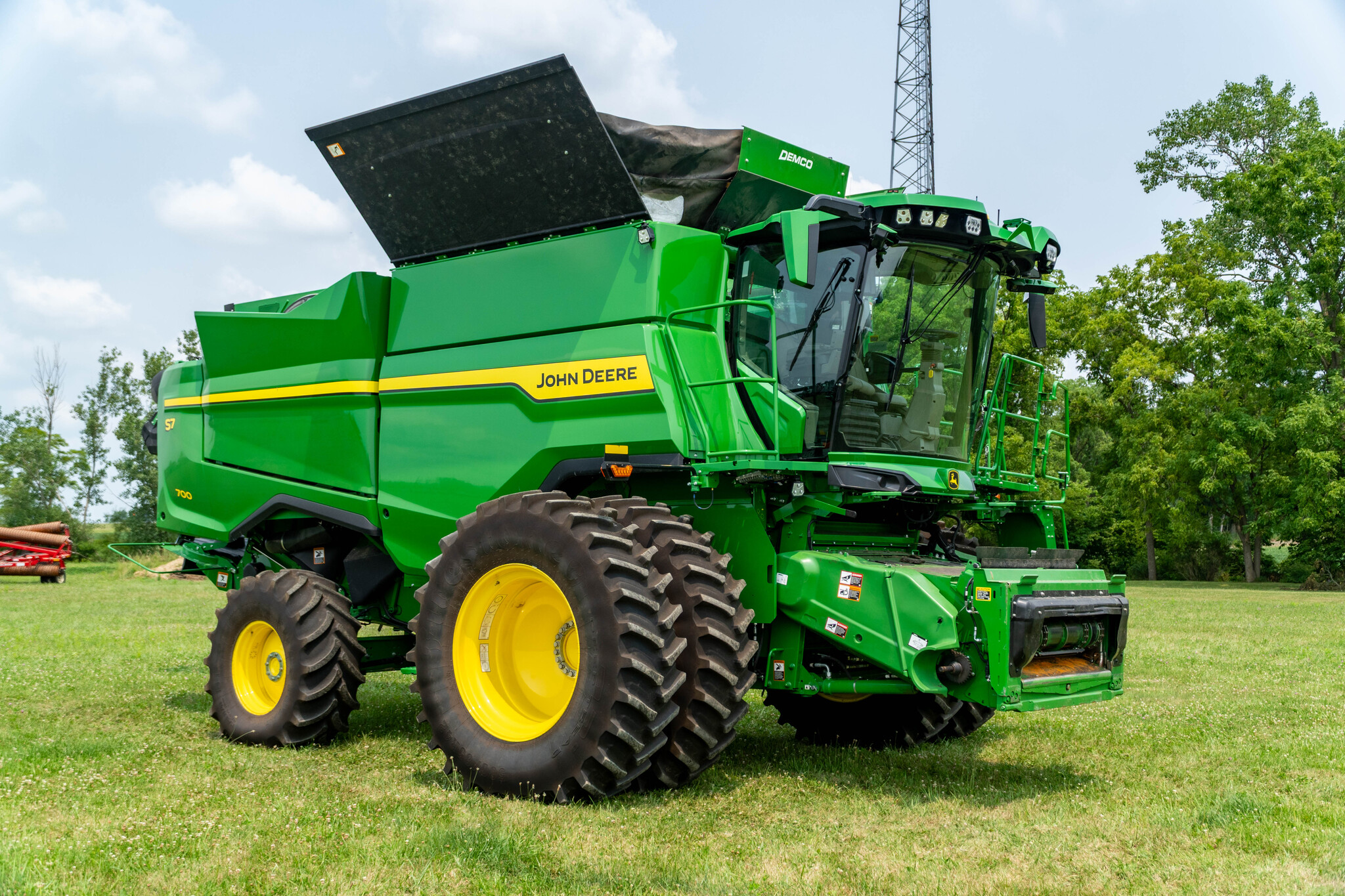 Used -- John Deere S7 700 Combines at Koenig Equipment in Anna, OH - PhotoXL6