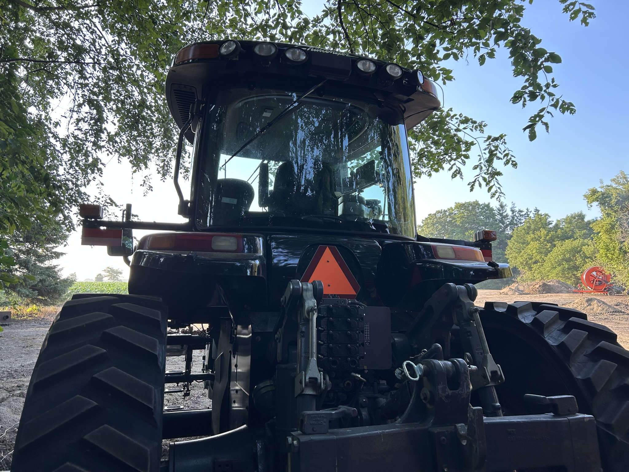 2009 Challenger MT765C Image 30