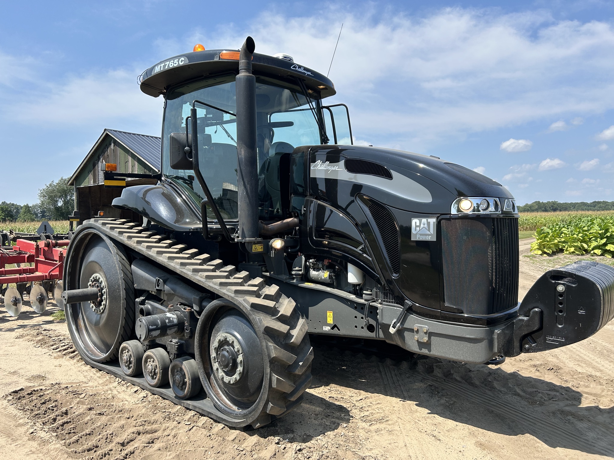 2009 Challenger MT765C Image 1