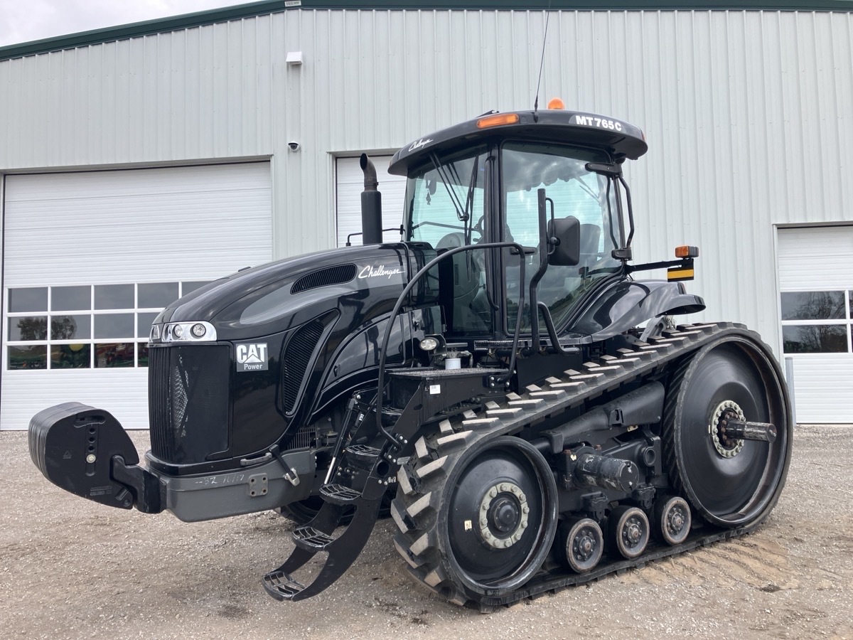 2009 Challenger MT765C Image 4